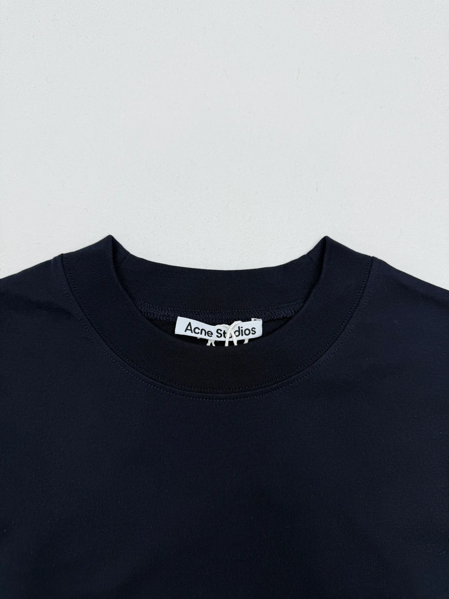 Acne Stiudios T S/M/L